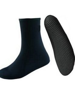 3mm neoprene socks with fleecy lining and grippy sole
