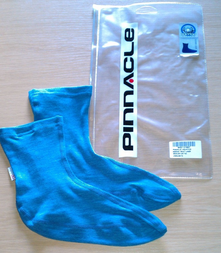 Cold feet in the water ? GET MERINO WOOL WARM WETSUIT SOCK / BOOT LINERS FOR WETSUIT BOOTS