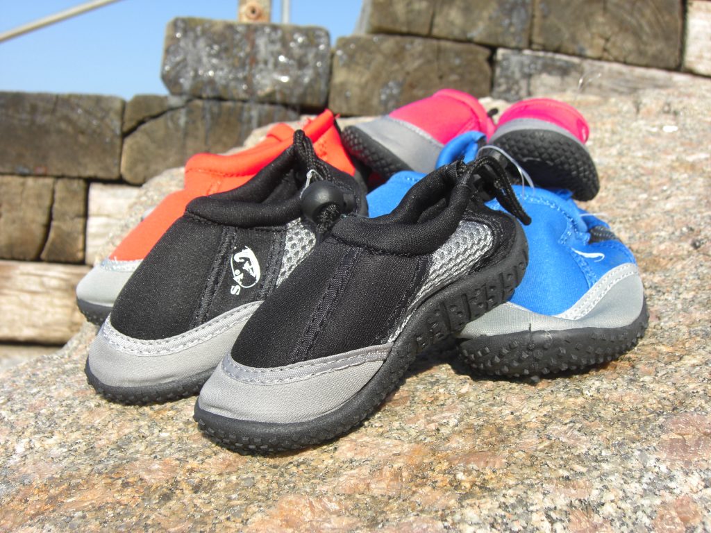 Kids neoprene beach shoes with good grippy rubber sole