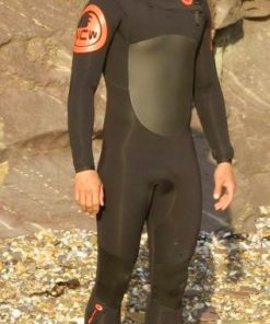 used pre-loved winter ncw 5/3 wetsuit