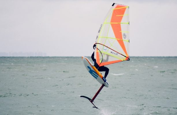 Windsurf foiling & wing foiling - aren't they more or less the same
