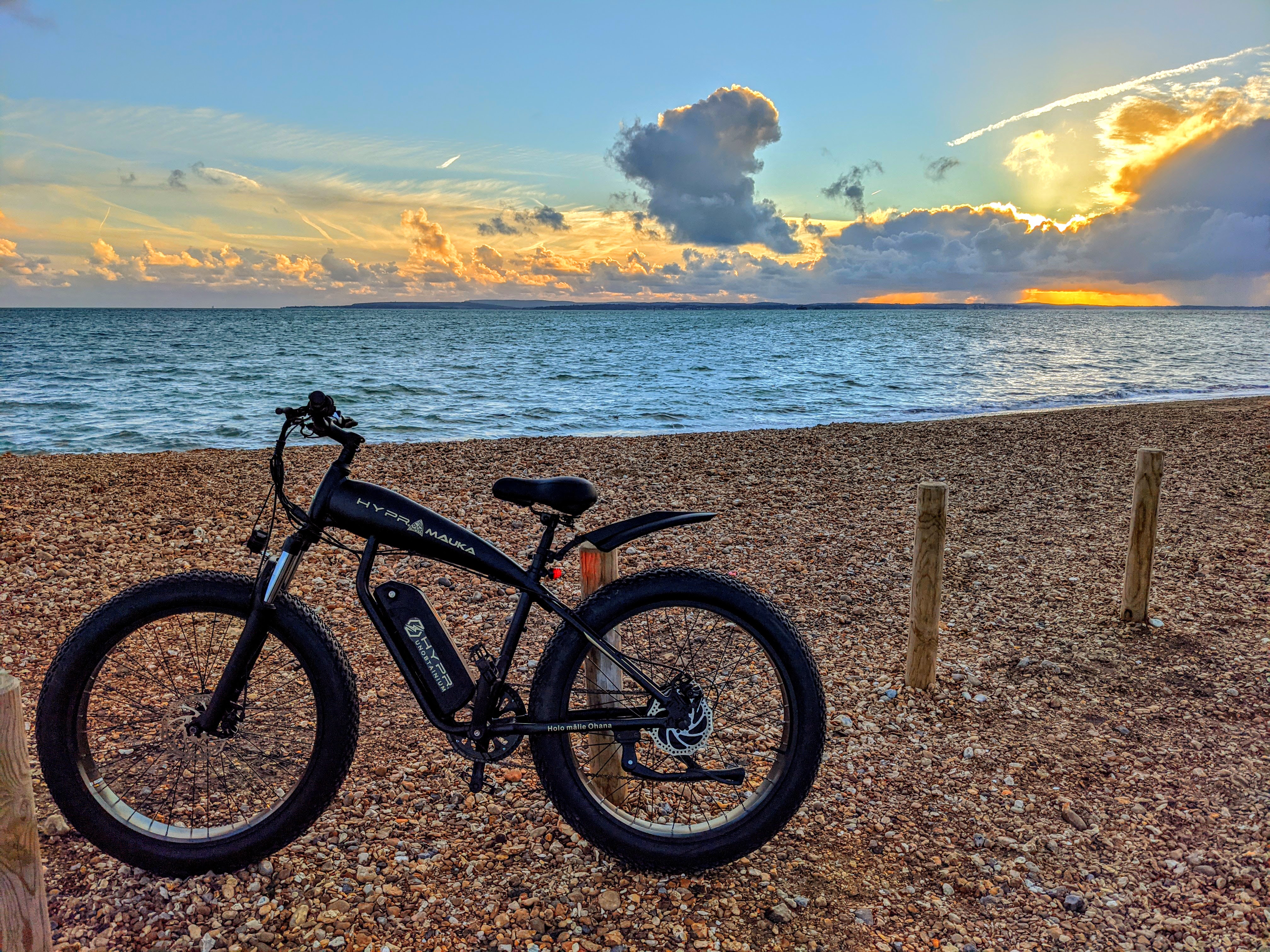 Electric riding. Ebikes, eSkateboards, one wheels and eFoils.