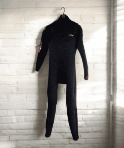 USED MENS WETSUIT – Tiki Zepha 4/3 chest zip wetsuit size XL (like new!)