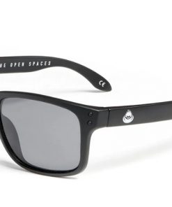 Saltrock men's recycled Wayfarer sunglasses - black.