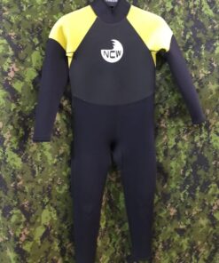 NCW Kids 5m wetsuit - Size Large aged 5-6 years