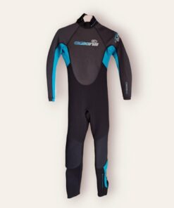 Used Kids C-Skins Element 3/2 wetsuit - age 8 - great condition