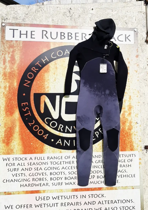 Preloved/used C-Skins kids 5/4 hooded session wetsuit