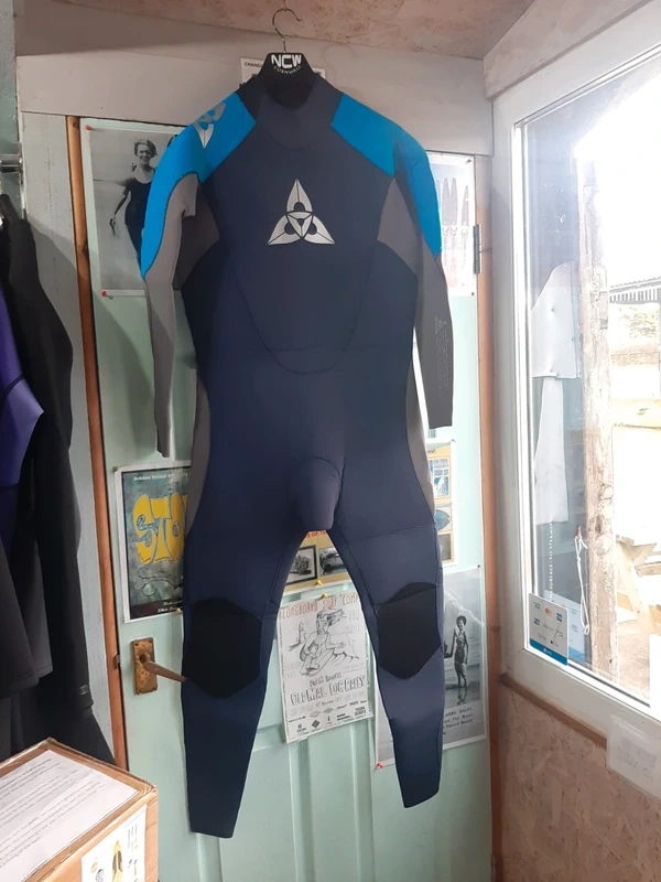 New old stock O'shea winter Prisma wetsuit - 5/4/3 - XL - RRP £180 - £125