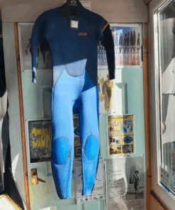 Pre loved Ion winter wetsuit - 5/4 - age 11/13 - £65