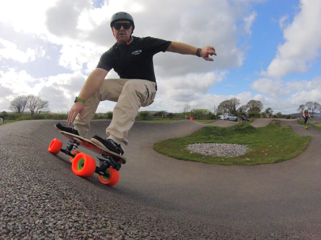 Surf Skating: Spring 2026 Is Just Around the Corner (Honest!) #1